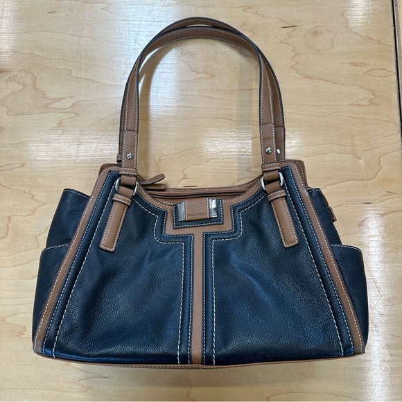 Tignanello Handbags - NWOT - Tignanello 100% Genuine Leather Shoulder Bag - Black/Brown